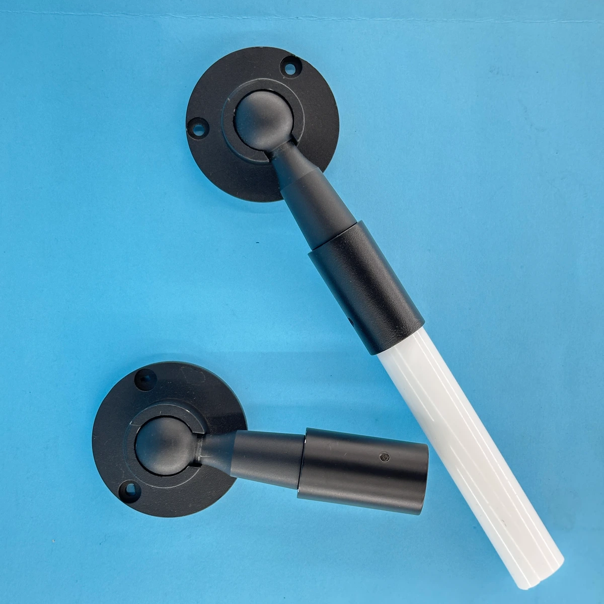 Real adjustable end bases and tube sample
