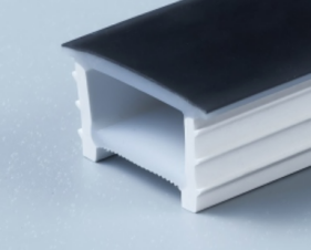 Black-face silicone cover 20 × 14 mm · Product photo